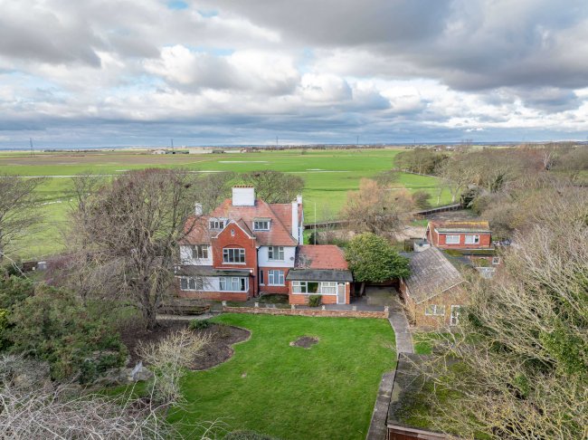 Peacock House and Fieldside View (Bungalow Lydd), Dennes Lane, Lydd, Kent TN29 9PU 5