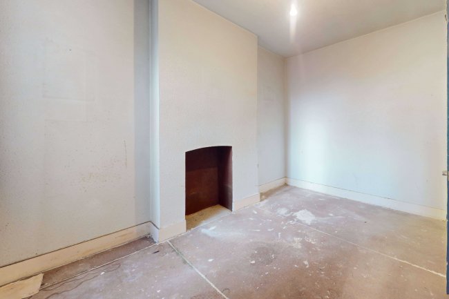 First Floor Flat, 735 Uxbridge Road, Hayes UB4 8HX 2