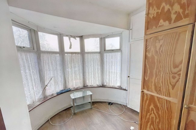 44 Johnson Road, Blackpool, FY4 4DD 10