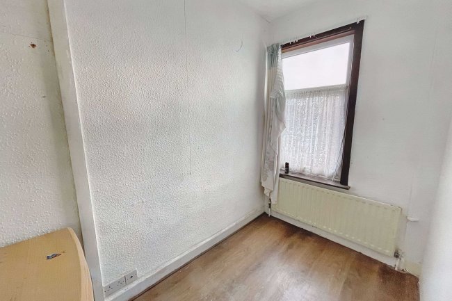 44 Johnson Road, Blackpool, FY4 4DD 10