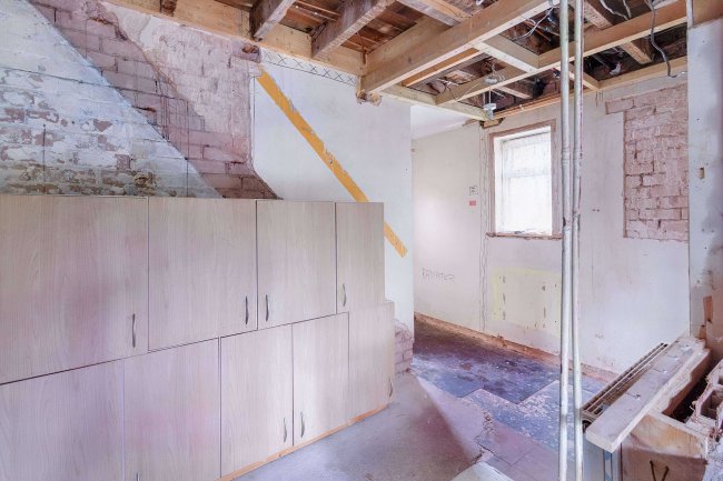 2 Hibbert Road, Mansfield, NG18 2LY 6