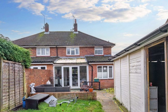 1 Rowan Close, Camberley, Surrey, GU15 4DD 3