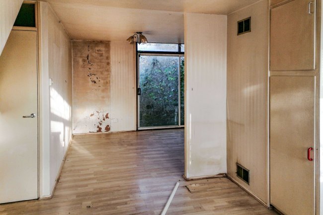 9 Temsford Close, North Harrow, HA2 6LB 3