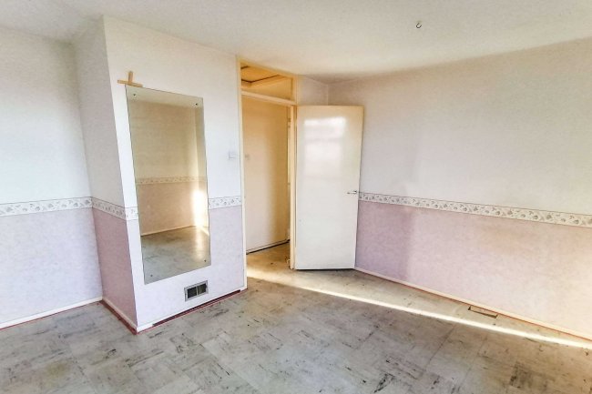 9 Temsford Close, North Harrow, HA2 6LB 3