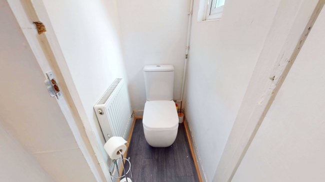 24A Bensham Grove, Thornton Heath, Croydon CR7 8DA 4