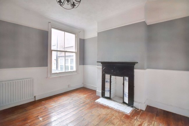 154 Brownhill Road, Catford, London, SE6 2DJ 8