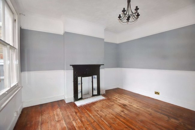 154 Brownhill Road, Catford, London, SE6 2DJ 8