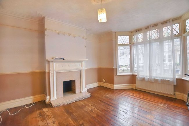 154 Brownhill Road, Catford, London, SE6 2DJ 8