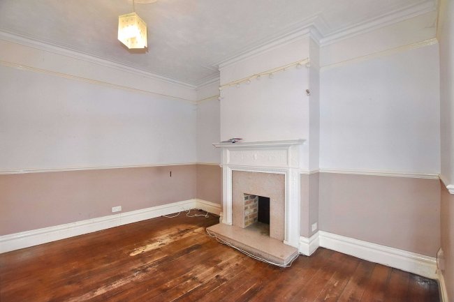 154 Brownhill Road, Catford, London, SE6 2DJ 8