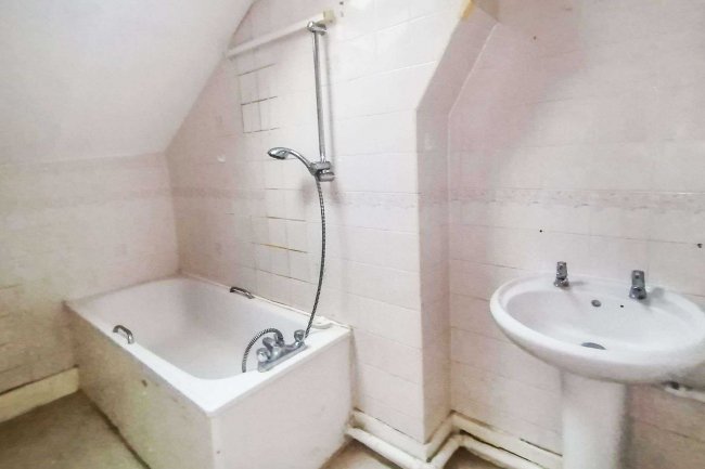 Flat C, 7 St Marys Road, Harlesden, London, NW10 4AL 9