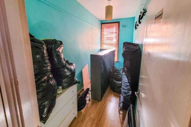 Flats A & B, 33 Harley Road, Harlesden, London, NW10 8BA 8