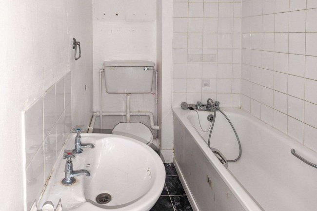 43B Turneville Road, West Kensington London, W14 9PS 3