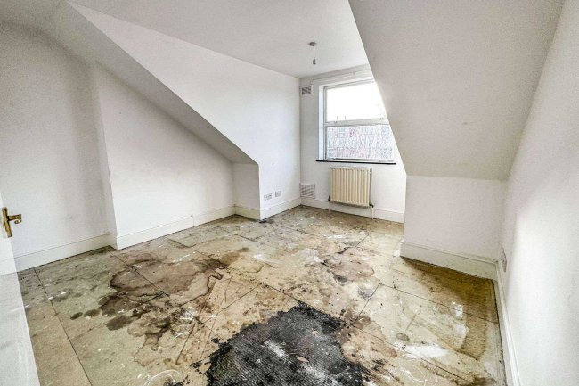 Flat C, 16 Connaught Road, Harlesden, London, NW10 9AG 4