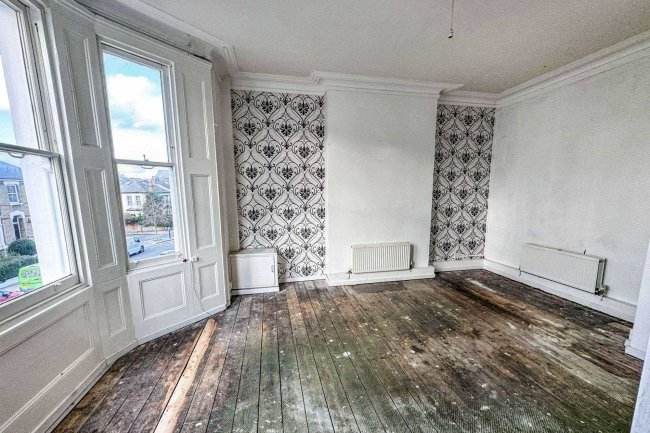 43B St Stephens Avenue, Shepherds Bush, London, W12 8JB 7