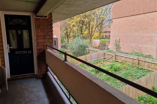 Flat 29 Atholl Court & Garage, Kingsway Gardens, Andover, SP10 4BB 1