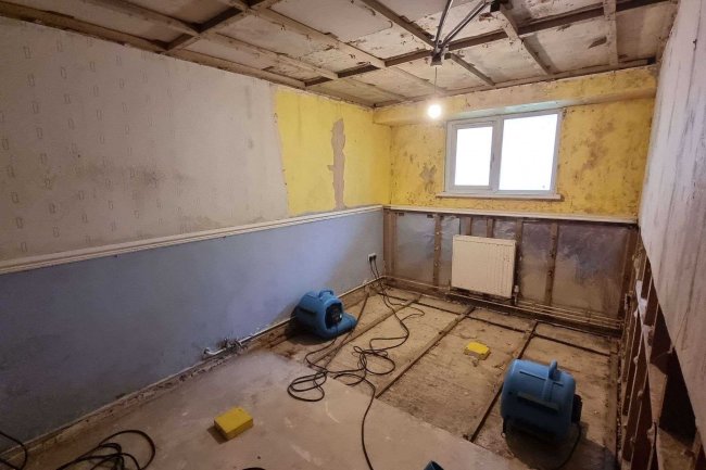 Flat 29 Atholl Court & Garage, Kingsway Gardens, Andover, SP10 4BB 1