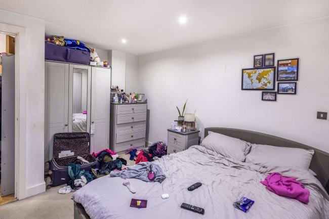 32 McClintock House, The Boulevard, Leeds, West Yorkshire, LS10 1LP 1