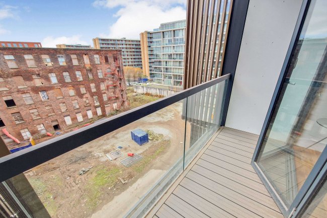 Apartment 405, Burton Place, 3 Burton Place, Manchester, M15 4LR 8