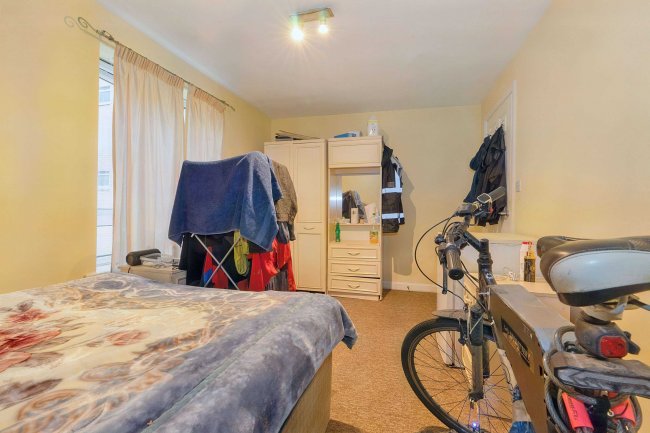 23B Wellspring Crescent, Wembley, HA9 9UB 10