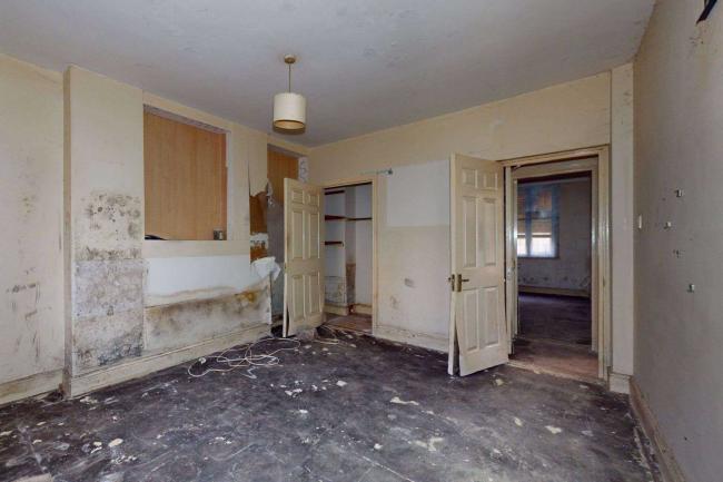 Flat A, 42 Oxford Road, Kilburn, London, NW6 5SL 1