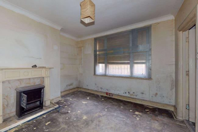 Flat A, 42 Oxford Road, Kilburn, London, NW6 5SL 1