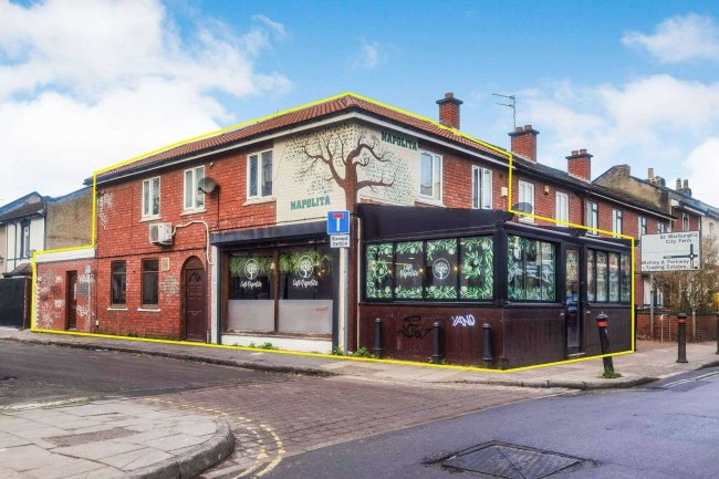 83 Mina Road, Bristol, BS2 9XP 4