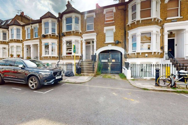 Lower Ground Floor Flat, 67 Mirabel Road, Fulham, London, SW6 7EQ 9