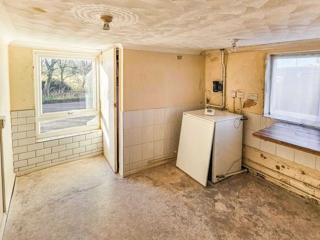 4 Black Horse Drove, Ely, Cambridgeshire, CB6 1EG 3