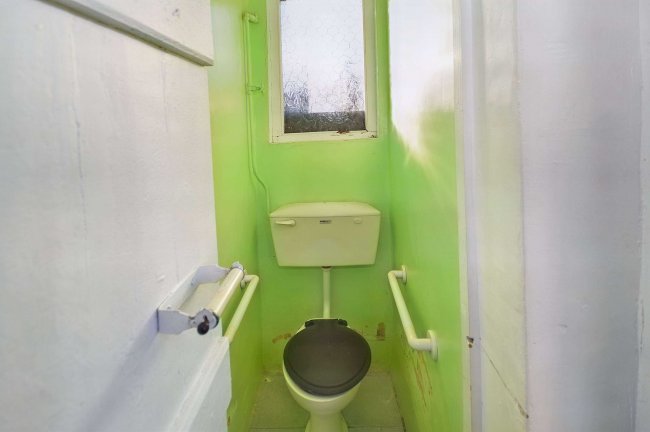 70 Shirley Road, Southampton, Hampshire, SO15 3EY 10