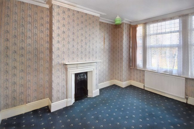 70 Shirley Road, Southampton, Hampshire, SO15 3EY 10