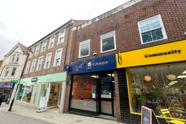 48A Middle Street, Yeovil, Somerset, BA20 1LX 9