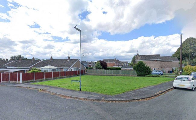 Land Adjacent to 46 Friars Avenue, Stone, ST15 0AF 2