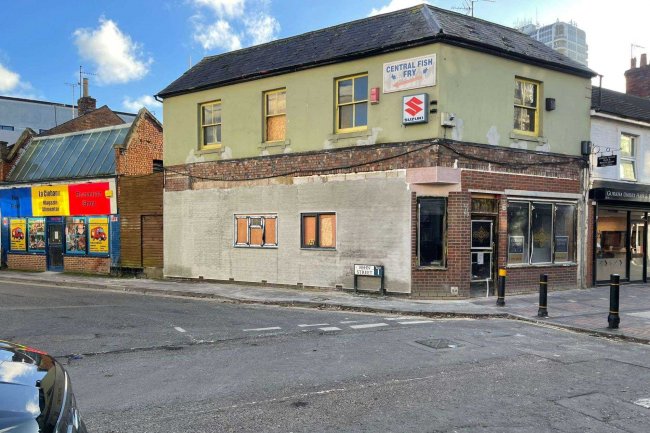 49 Fleet Street, Swindon SN1 1RE 1