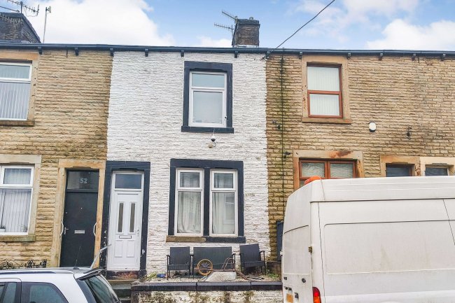 54 Berry Street, Burnley, Lancashire, BB11 2LF 8