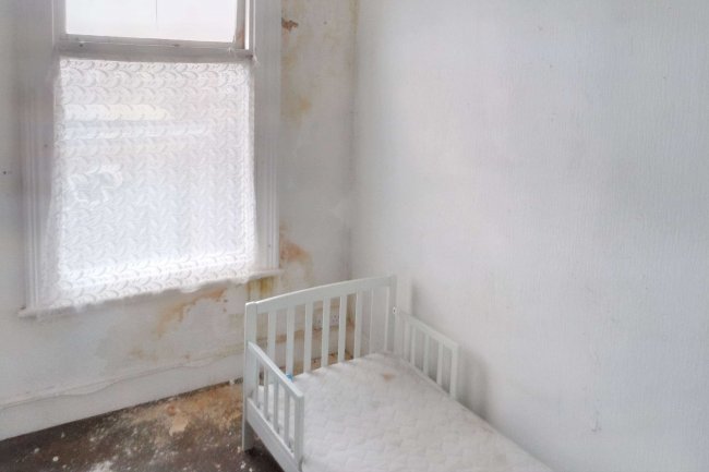 33 Julian Street, Grimsby, South Humberside, DN32 8BG 3