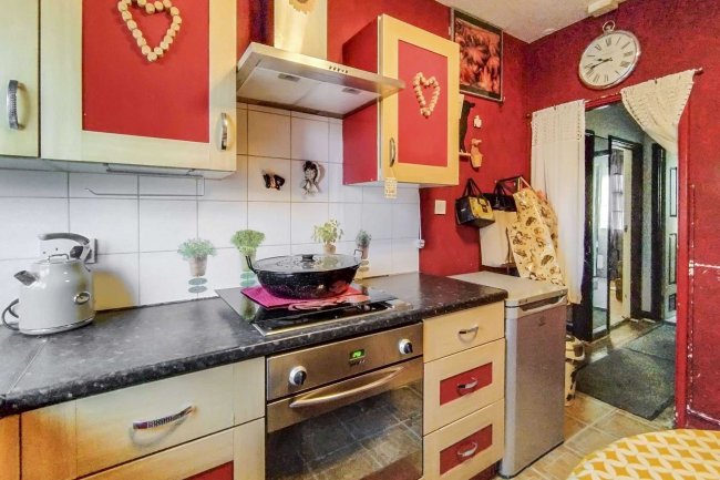 3 Woodberry View, 417, Archway Road, Highgate, London, N6 4HU 6