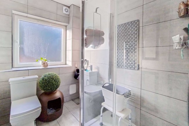 3 Woodberry View, 417, Archway Road, Highgate, London, N6 4HU 6