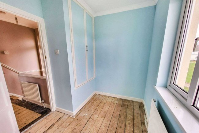 43 Manor Grove, Sittingbourne, Kent, ME10 1LT 2