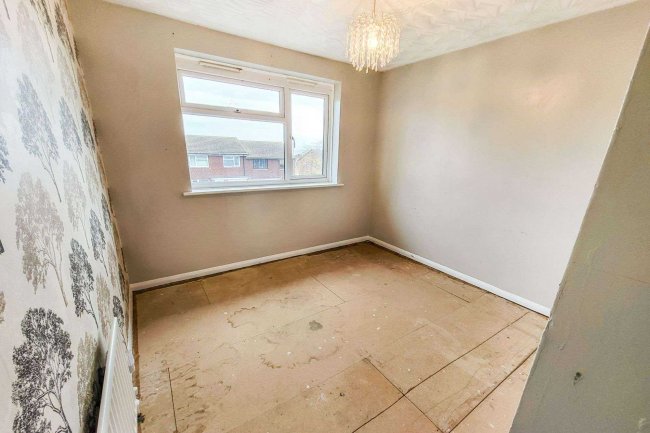 35 Windmill Rise, Minster-on-sea, Kent, ME12 3QA 9