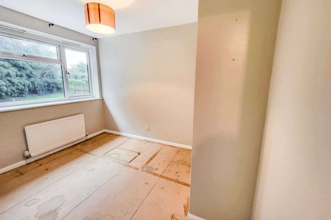 35 Windmill Rise, Minster-on-sea, Kent, ME12 3QA 9