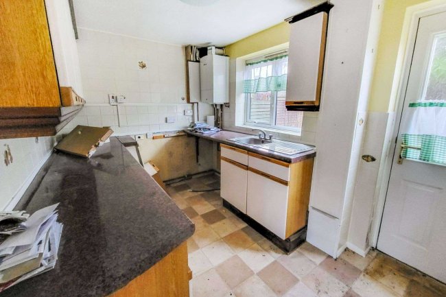 35 Windmill Rise, Minster-on-sea, Kent, ME12 3QA 9