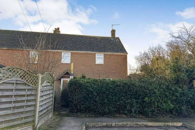 7 Amos Close, Sheldwich, Kent, ME13 0NA 2