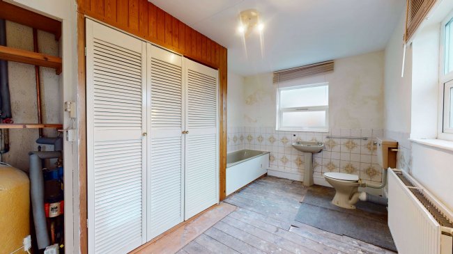 196 Selsdon Road, South Croydon, Surrey, CR2 6PL 9