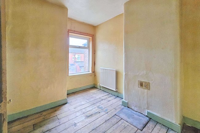 215 Littleton Road, Salford, Greater Manchester, M7 3TJ 4