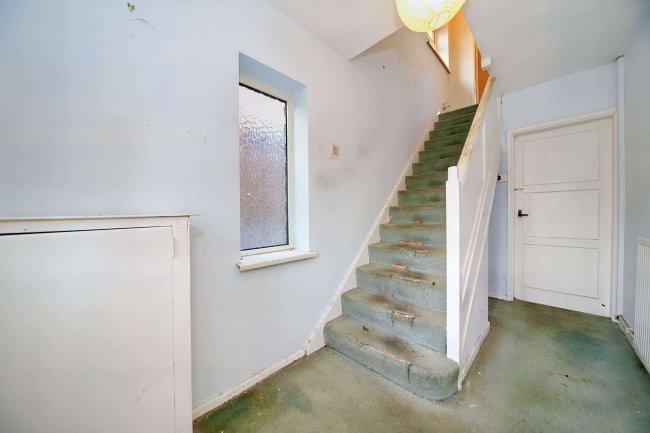 20 Hinton Close, Stafford, ST17 4HP 2