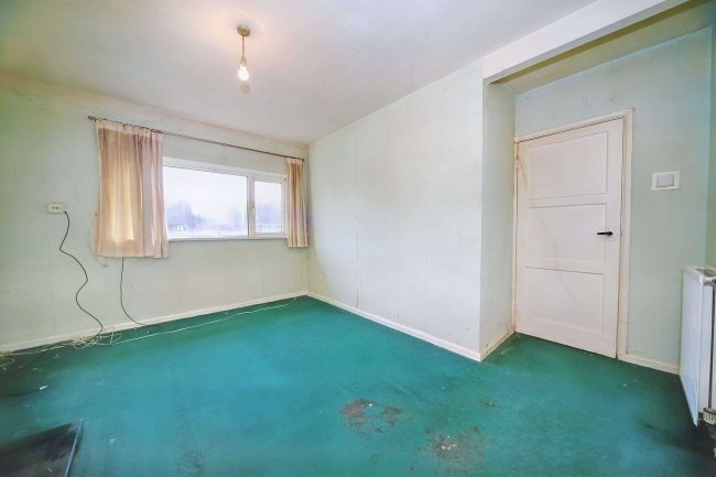 20 Hinton Close, Stafford, ST17 4HP 2