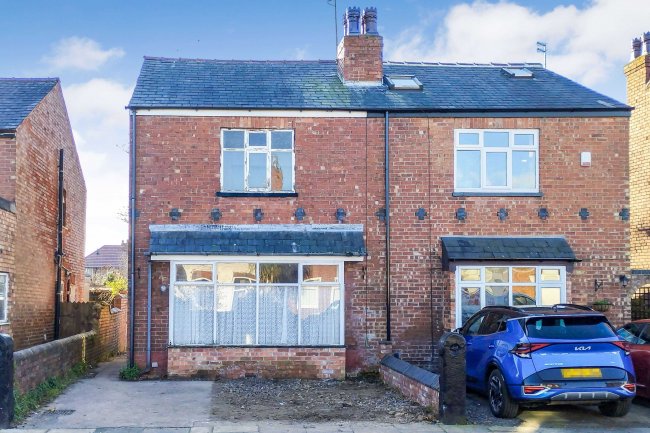 54 Shaws Road, Southport, PR8 4LP 4