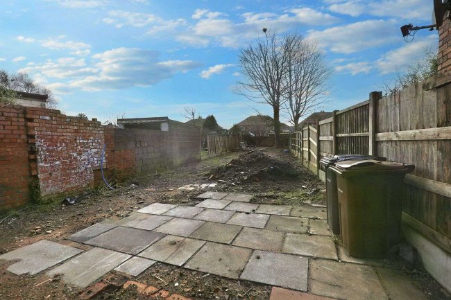 54 Shaws Road, Southport, PR8 4LP 4