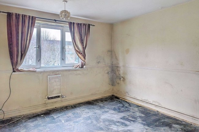 136 Vestry Road, Camberwell, London, SE5 8PQ 1