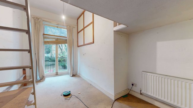 17B Earls Court Square, Earls Court, London, SW5 9BY 4